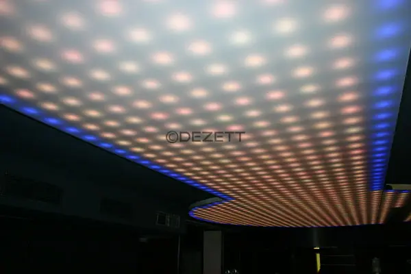 DEZETT Spanndecken & Lichtdecken - LED Lichtdecke - Maxdisco Flensburg - Beitragsbild